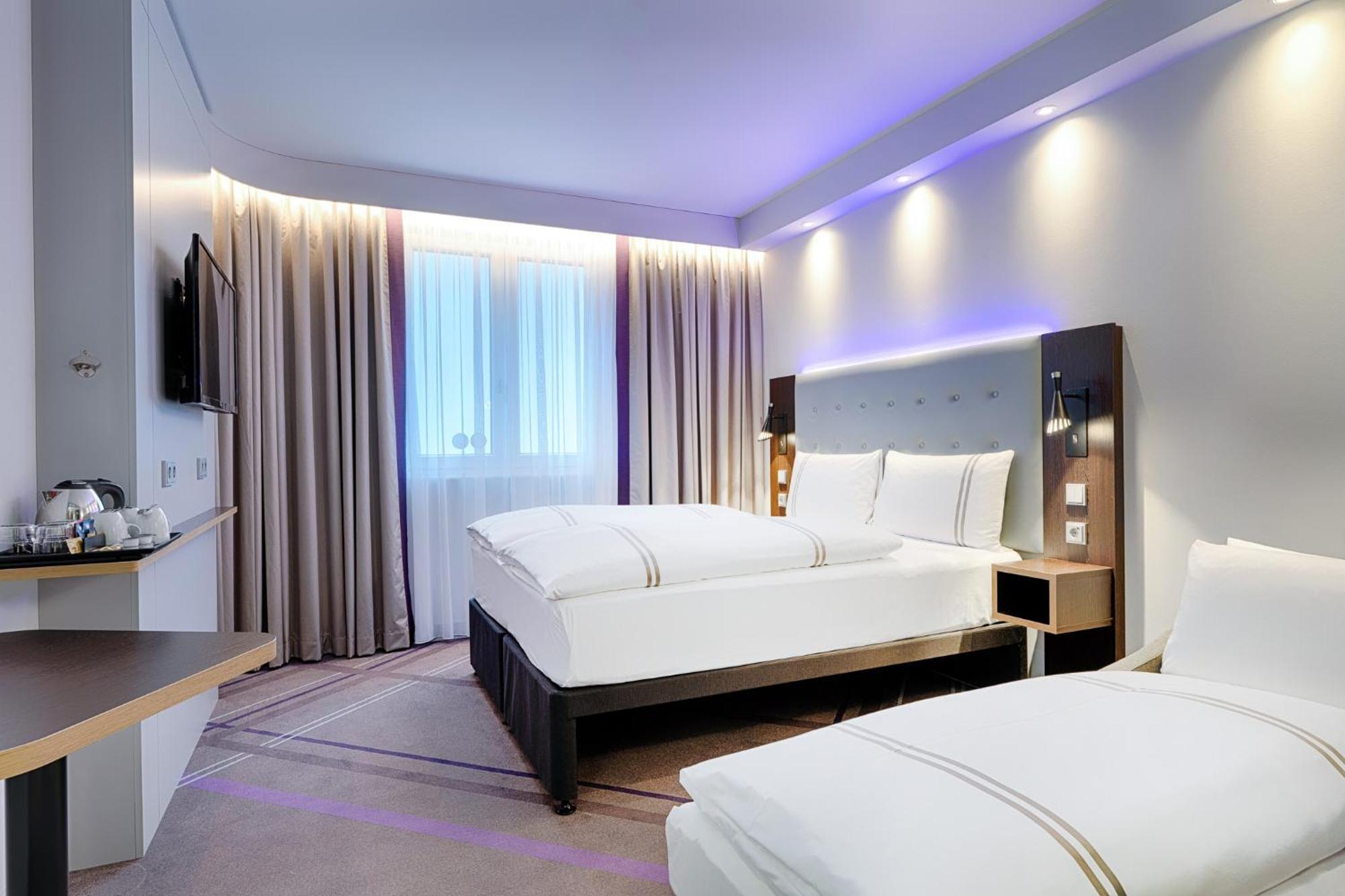 Premier Inn Berlin City Wilmersdorf Extérieur photo